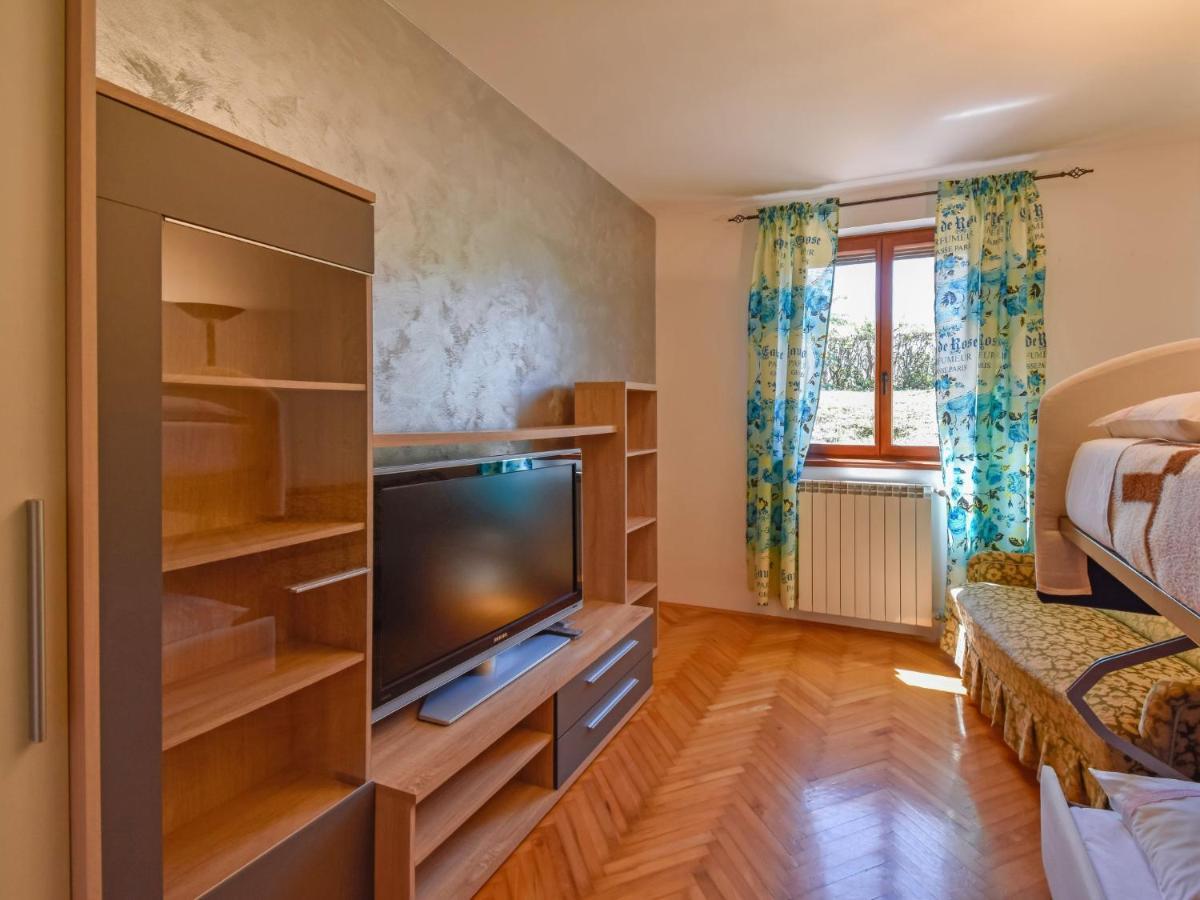 Apartment Santin By Interhome Савудрия Экстерьер фото
